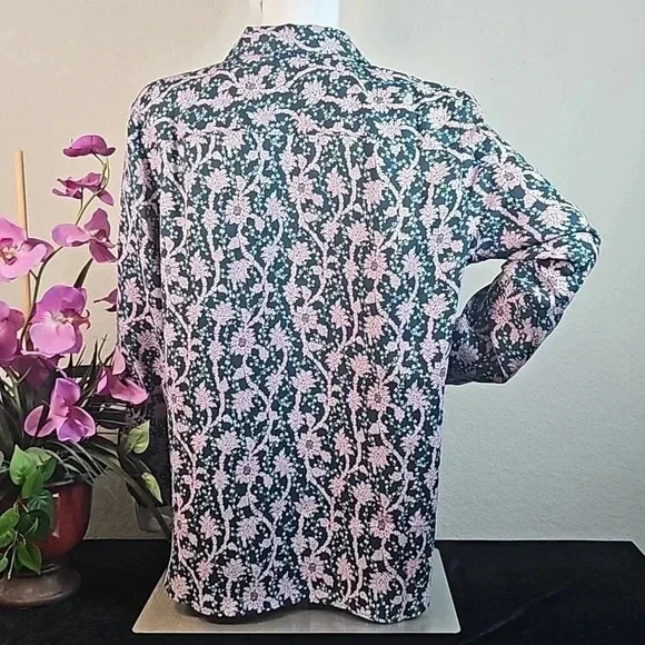 Ann Taylor Button Down Collared Floral Top Petite XL - Picture 3 of 6
